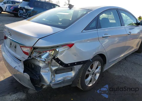 2013 Hyundai Sonata Limited z USA, uszkodzony, nr VIN 5NPEC4AC4DH557094